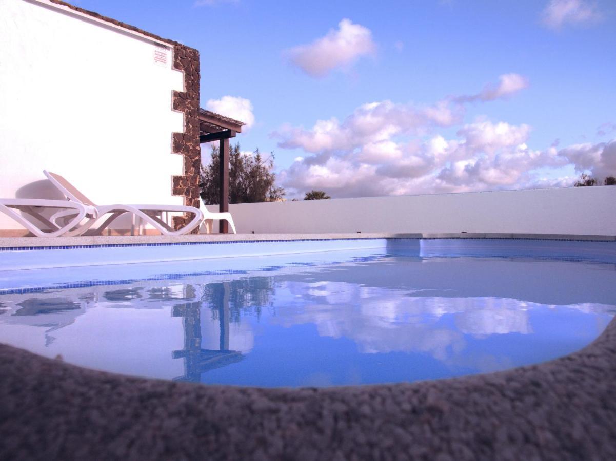 Felix Met Private Pool! * Lajares